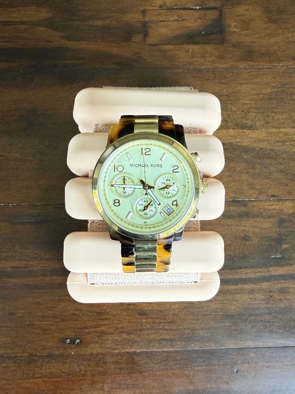 Michael Kors MK5138 Gold-Tone Chronograph Watch *NEW BATTERY*